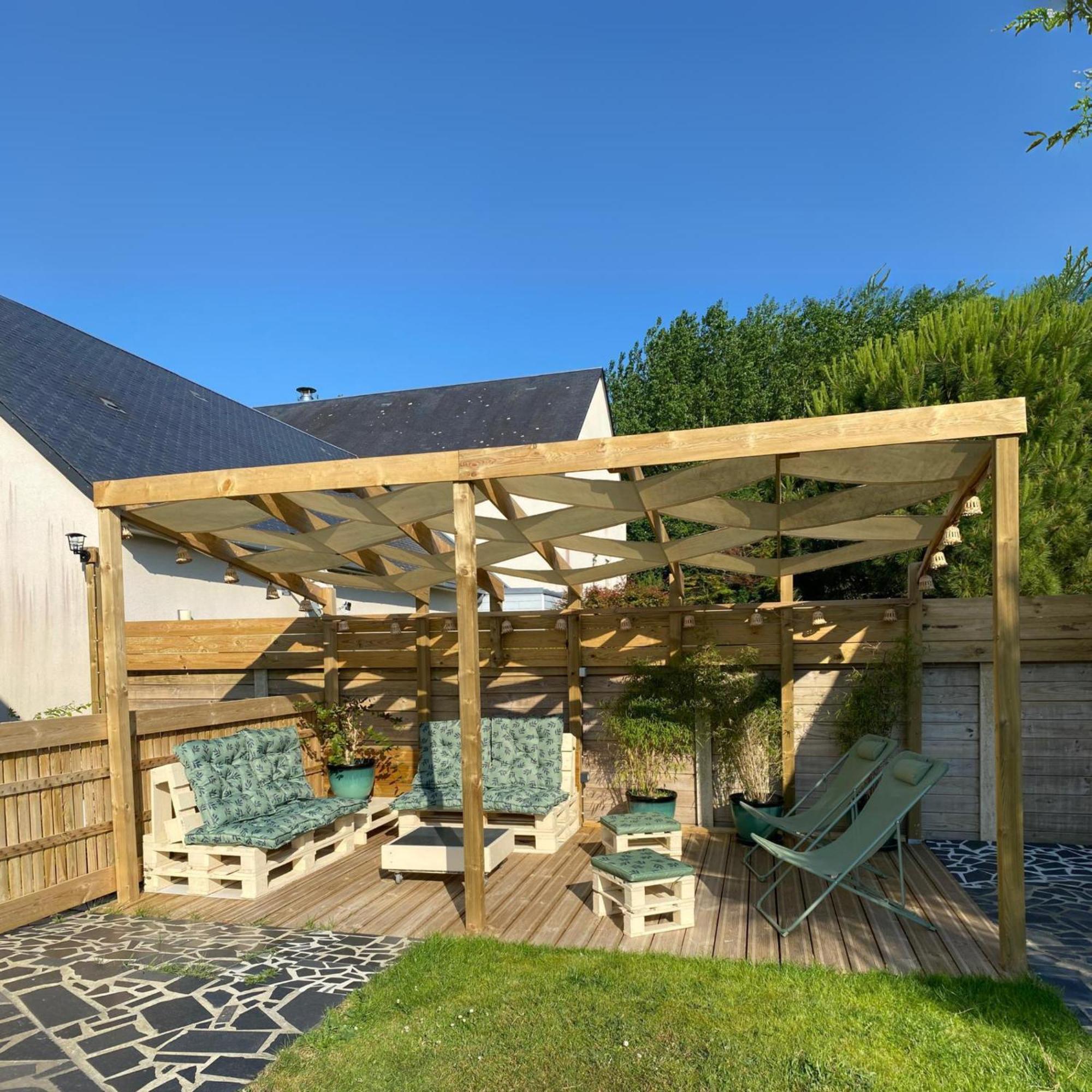 Dans Une Maison Familiale Avec Jardin A 800M De La Plage Breville-sur-Mer Exterior photo
